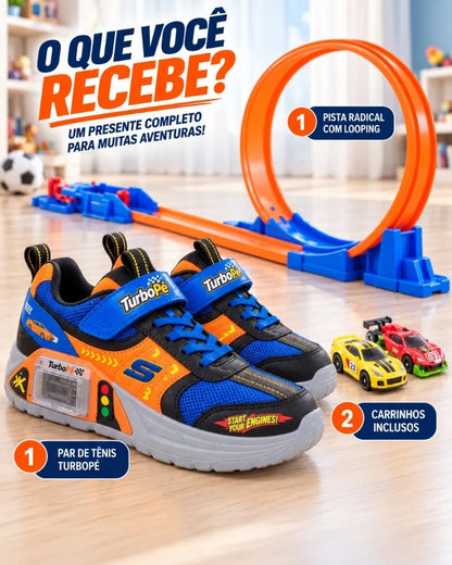 TurboPé© – Tênis com Garagem de Carrinho + Pista Radical