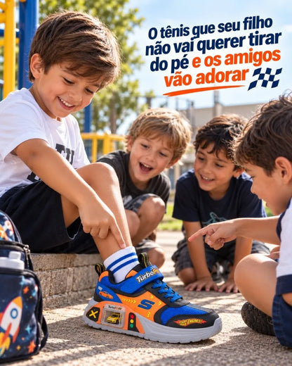 TurboPé© – Tênis com Garagem de Carrinho + Pista Radical